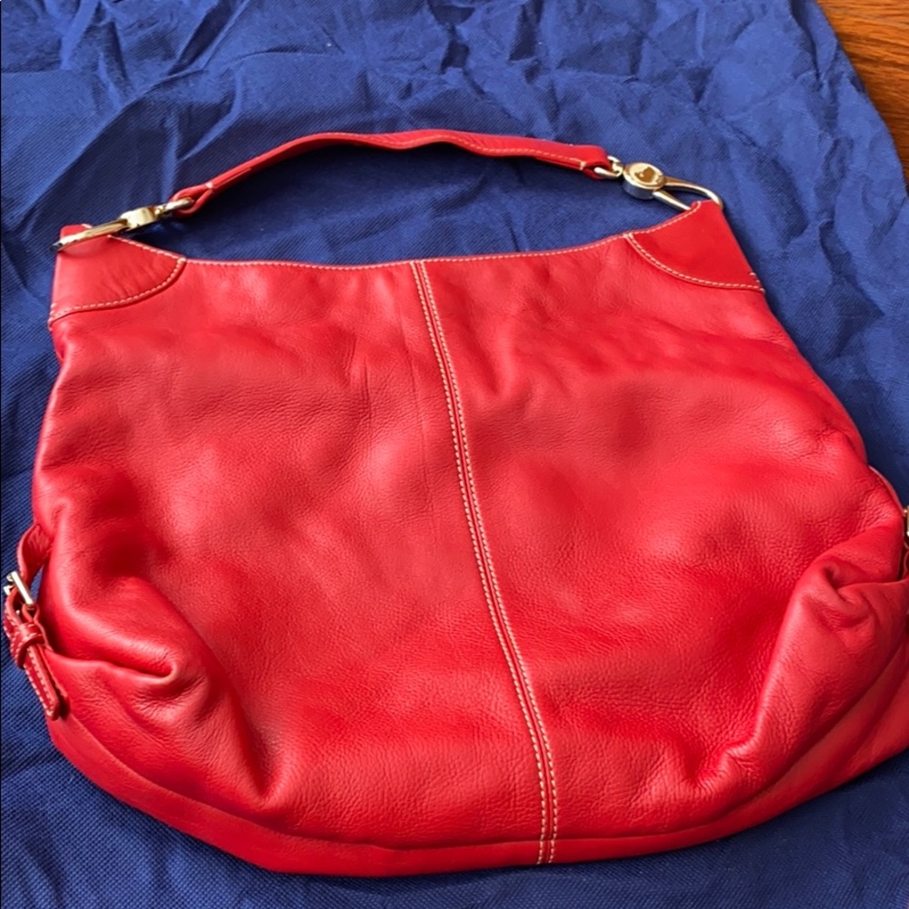 Dooney & Bourke shoulder bag